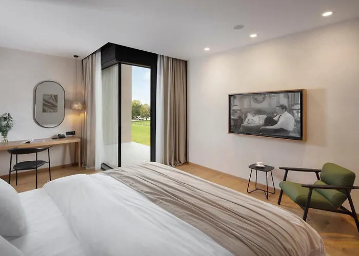 Hotel Materra